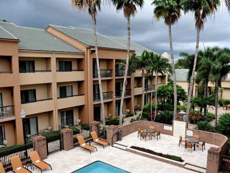 Courtyard By Marriott West Palm Beach Einrichtungen foto